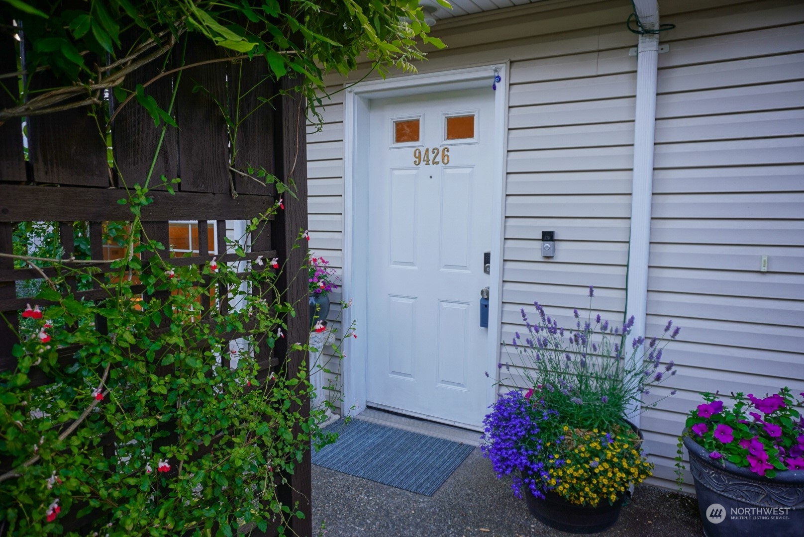 Property Photo:  9426 Linden Avenue N  WA 98103 