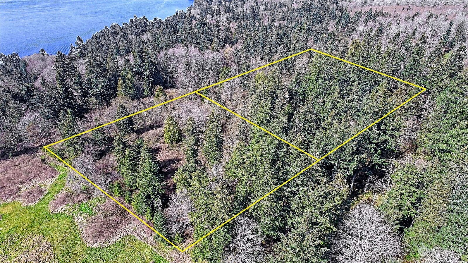 Property Photo:  1804  Amber View Place  WA 98282 