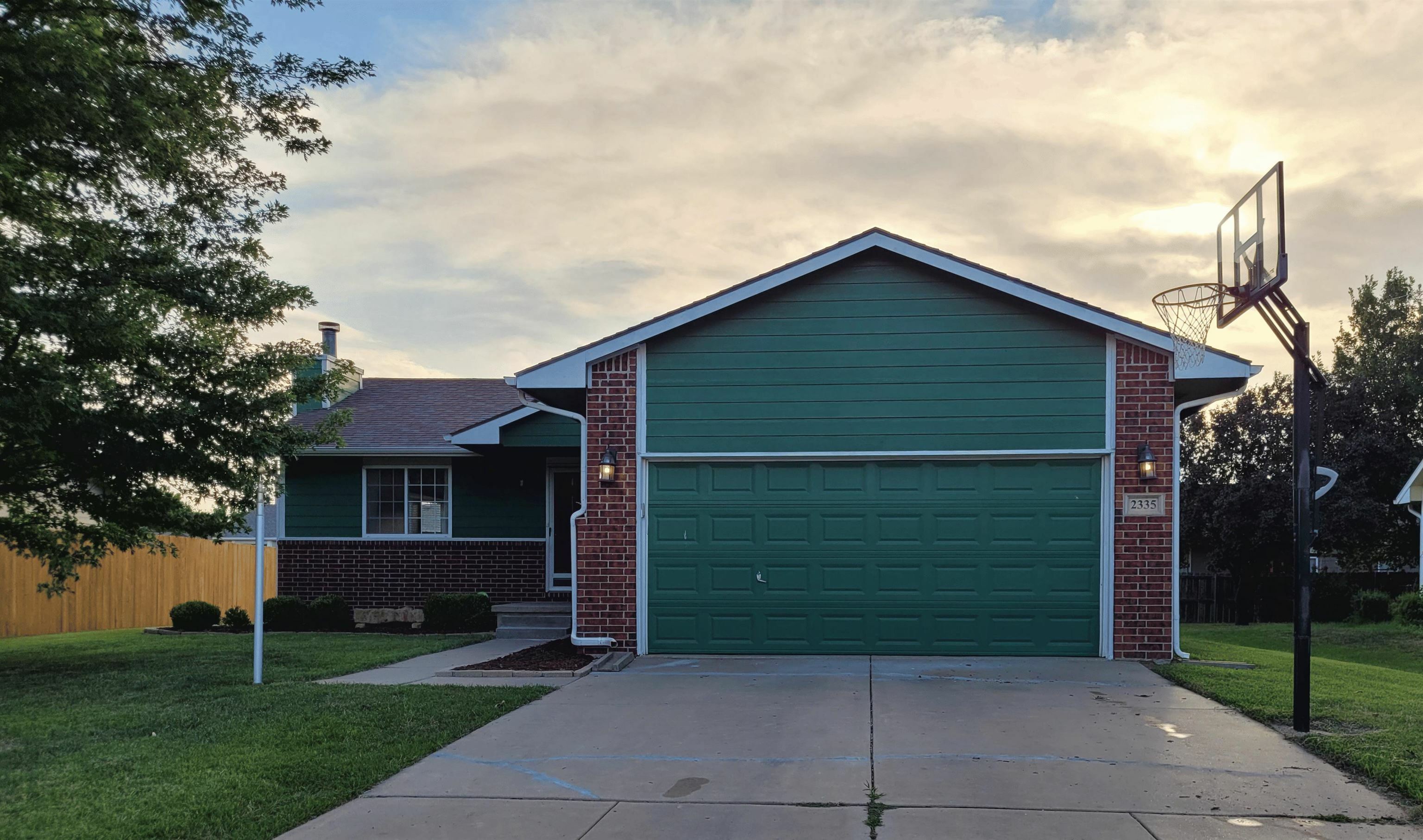 Property Photo:  2335 S Stoney Point St  KS 67209 