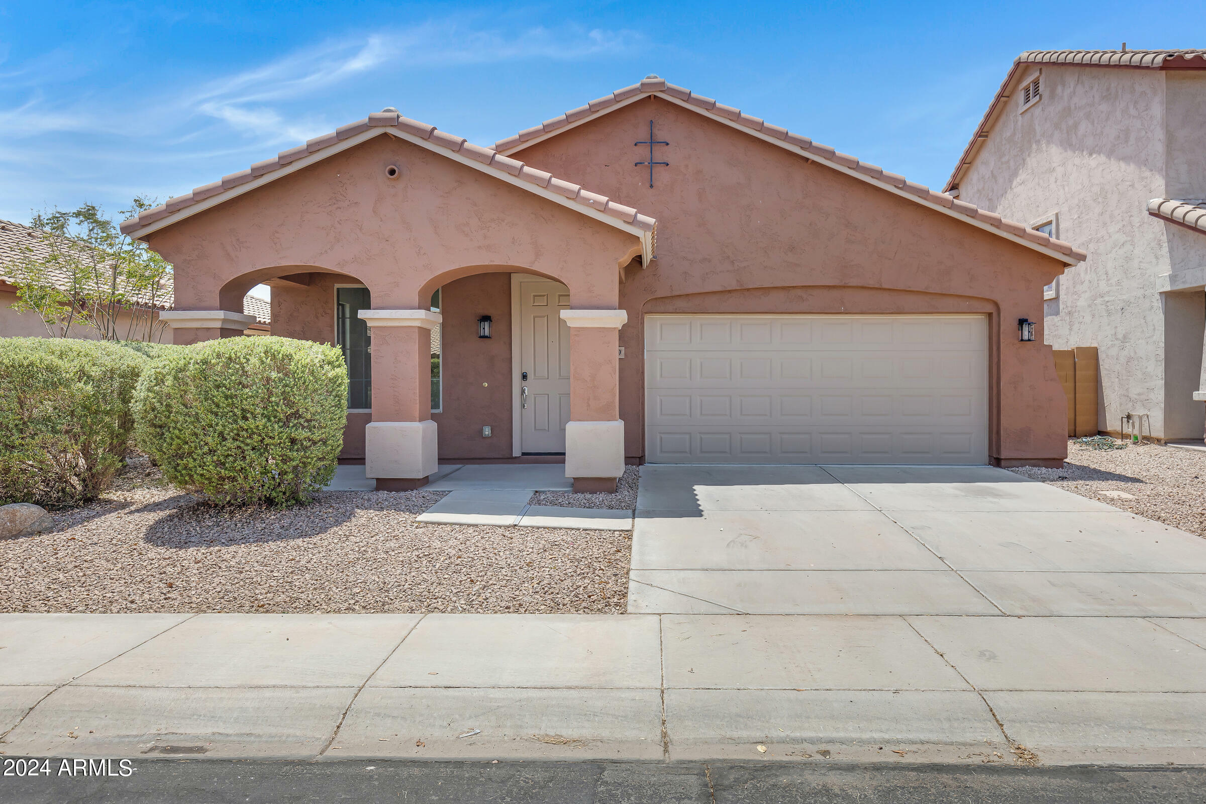 Property Photo:  4219 E Desert Sands Place  AZ 85249 