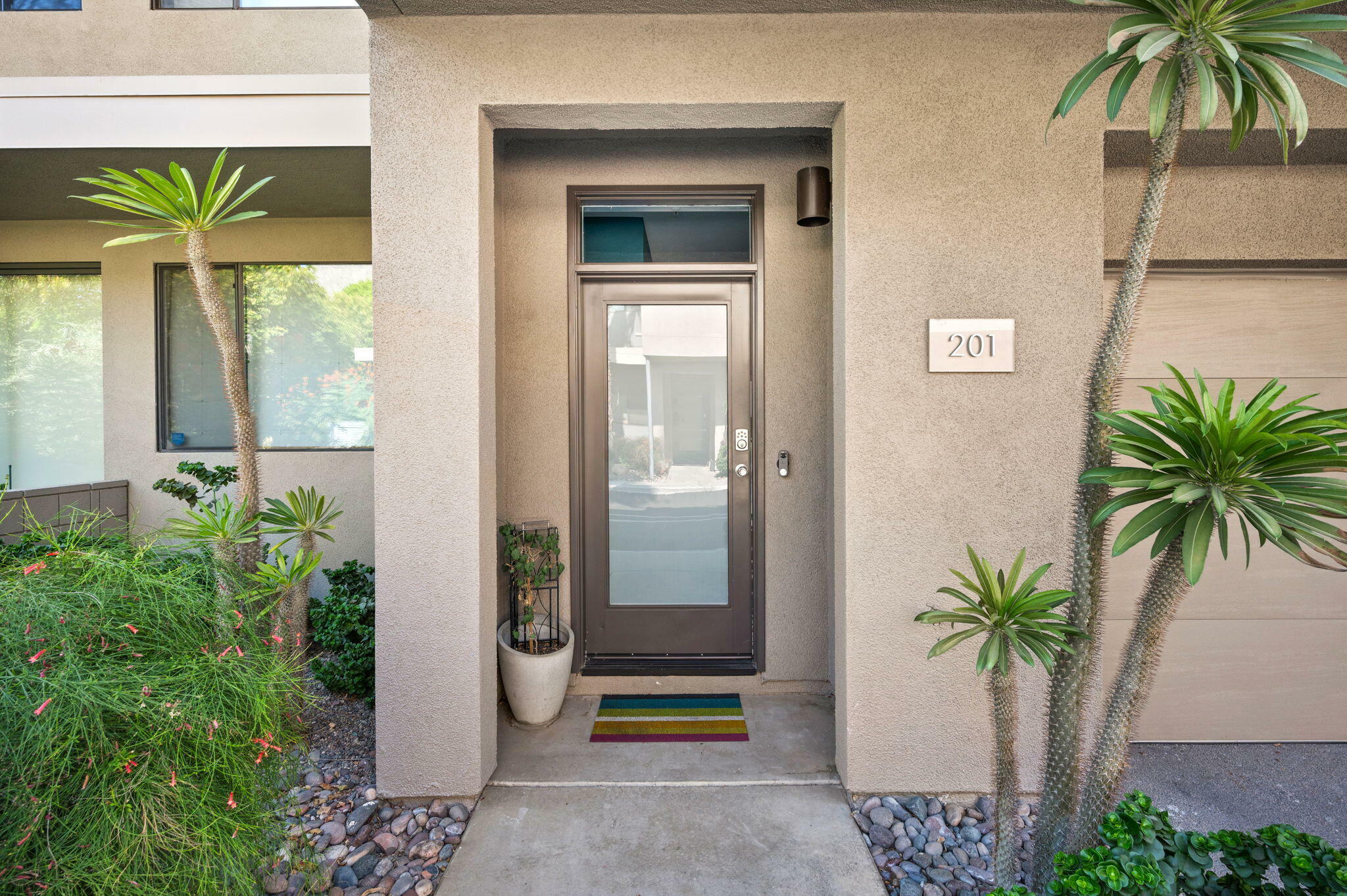 Property Photo:  880 E Palm Canyon Drive 201  CA 92264 