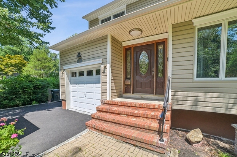 Property Photo: 16 Brookside Ln NJ 07922