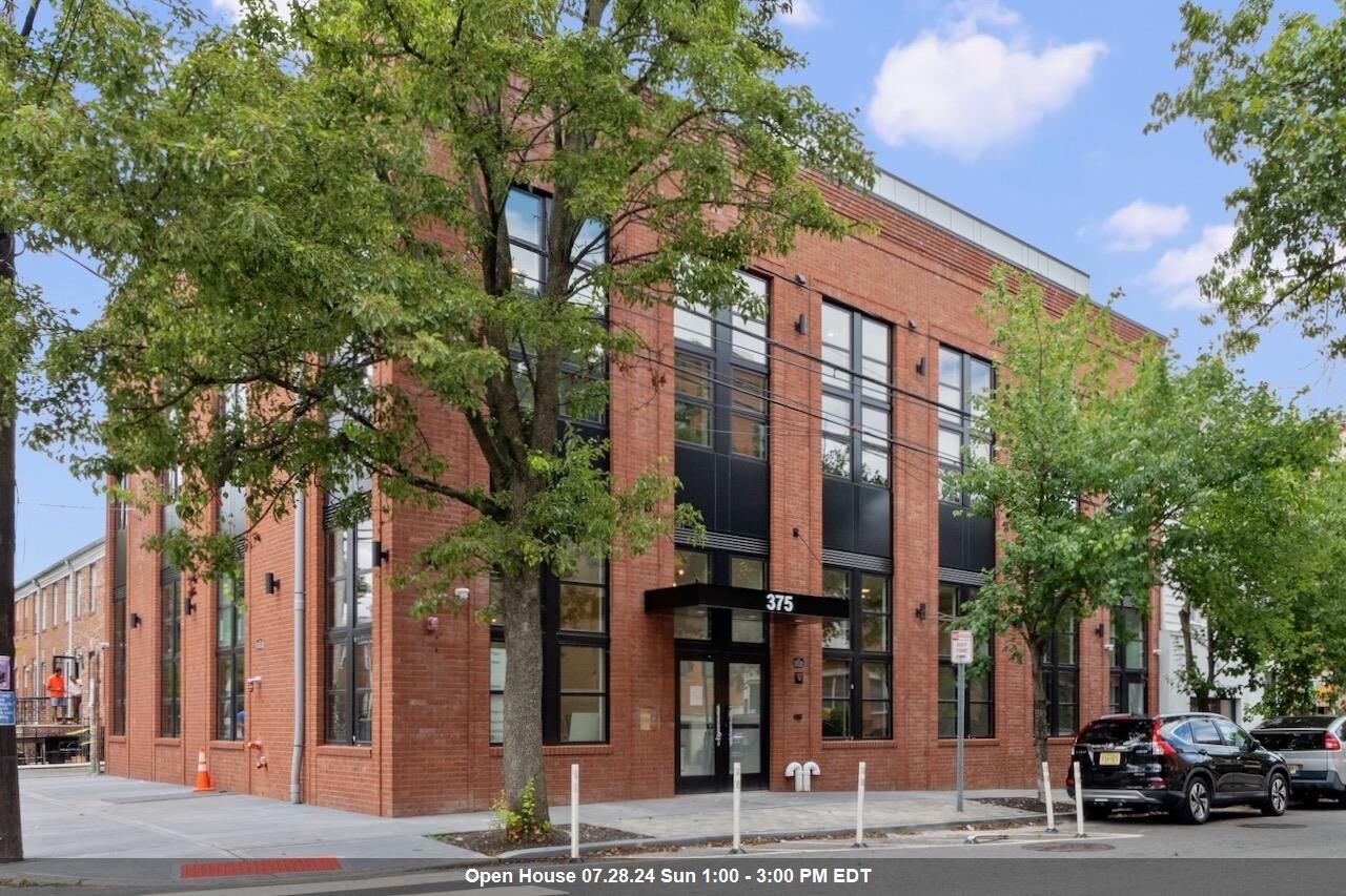 Property Photo:  375 Monmouth St 103  NJ 07302 