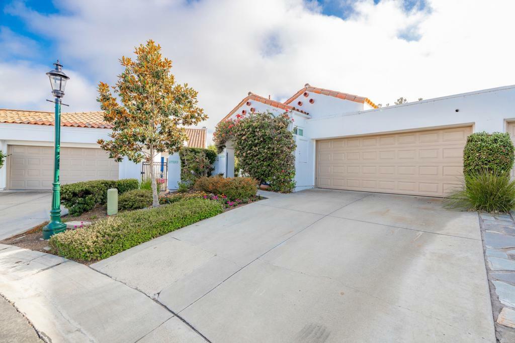 Property Photo:  4709 Zamora Way  CA 92056 