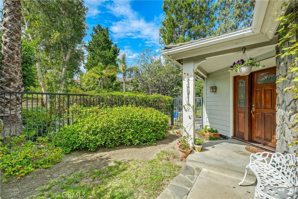 Property Photo:  24014 Meredith Court  CA 91304 