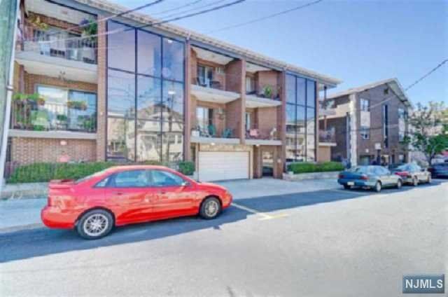 127 68th Street  Guttenberg NJ 07093 photo