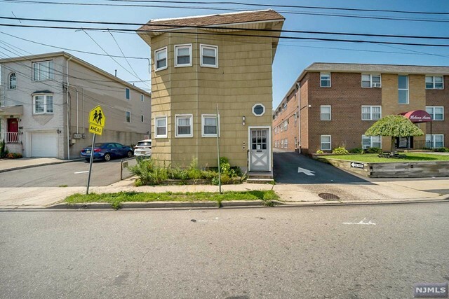 Property Photo:  251 Schuyler Avenue  NJ 07032 