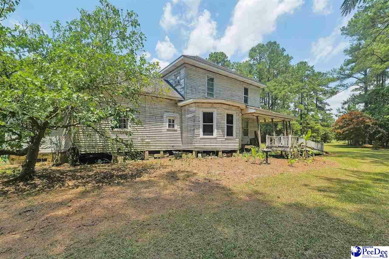 Property Photo:  1309 N Matthews Road  SC 29560 