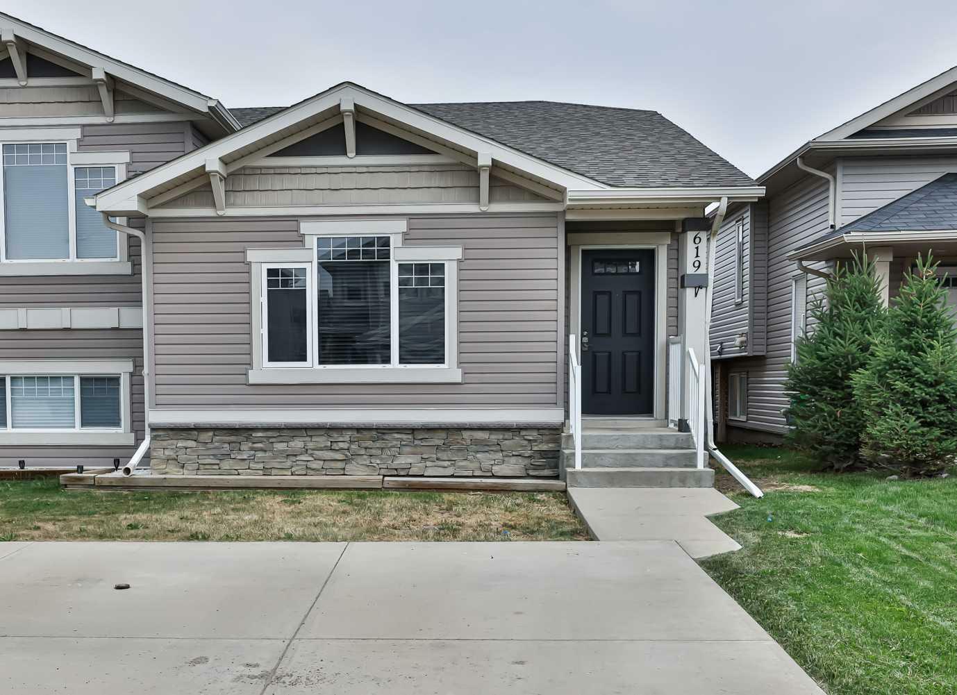 619 Silkstone Point W  Lethbridge AB T1J 4C5 photo