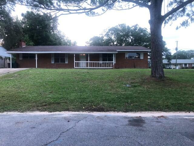 Property Photo:  201 Priscilla Drive  FL 32547 