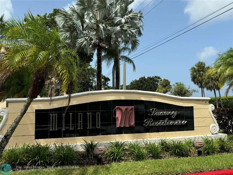 Property Photo:  1733 Village Blvd 306  FL 33409 