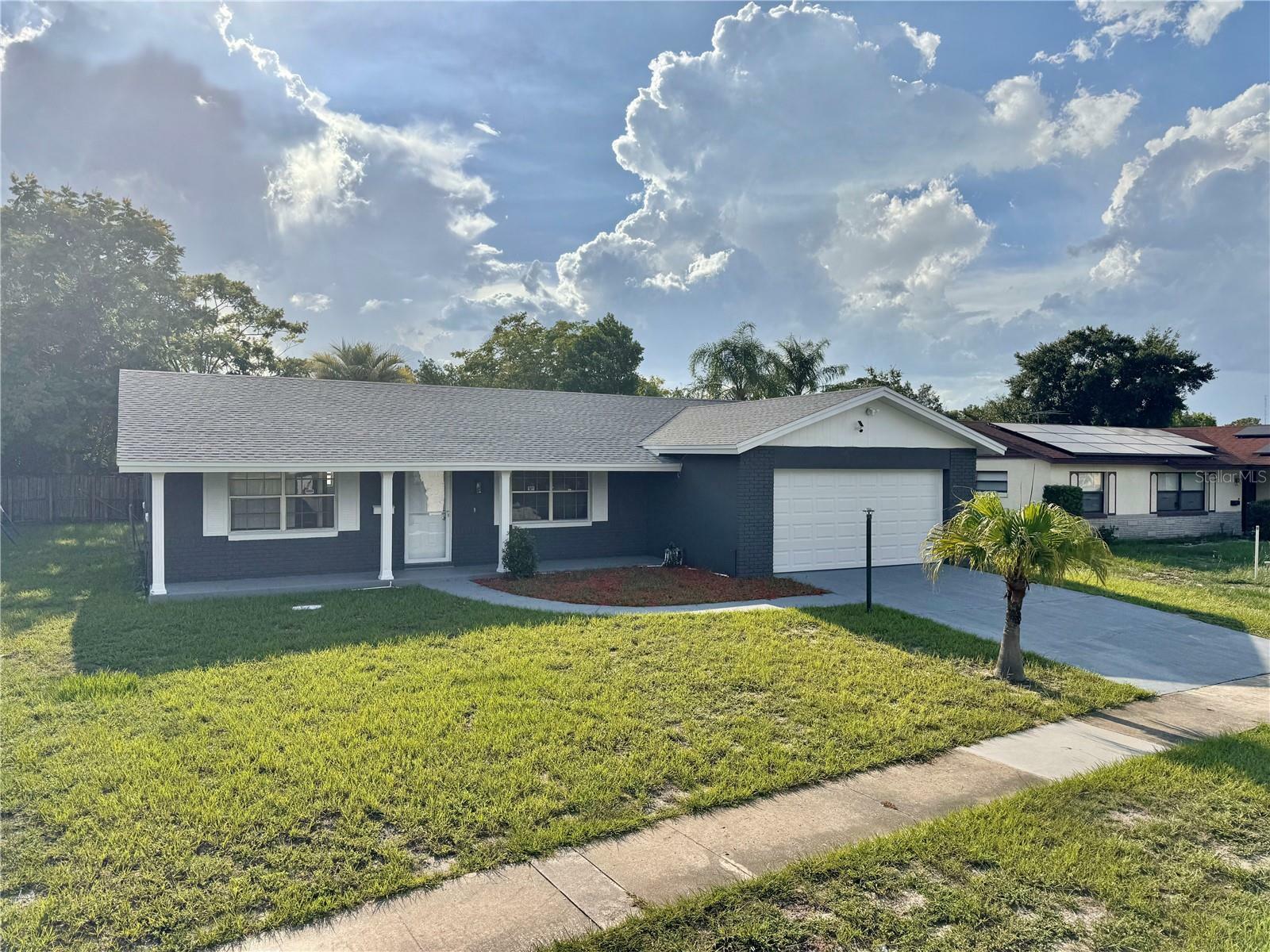 Property Photo:  3612 Londonderry Boulevard  FL 32808 