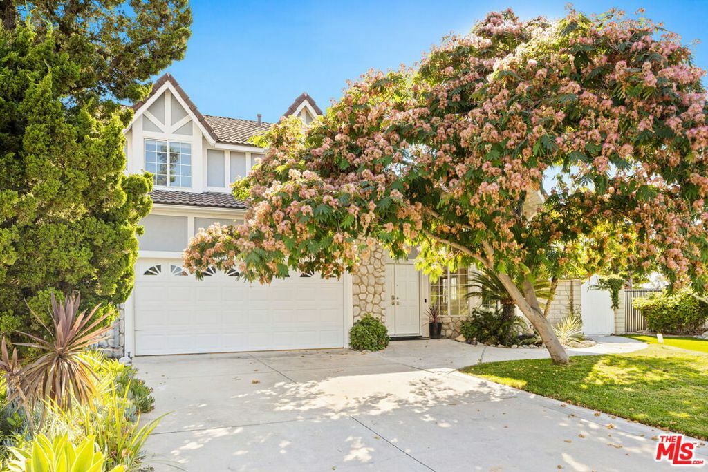 Property Photo:  7910 E Sagewood Lane  CA 92808 