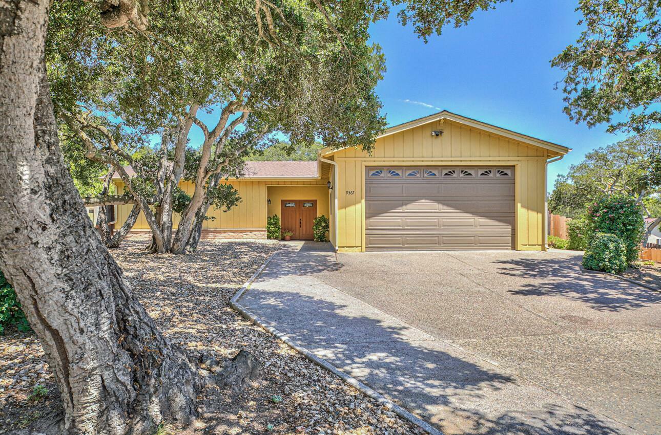 Property Photo:  9367 Bur Oak Place  CA 93907 