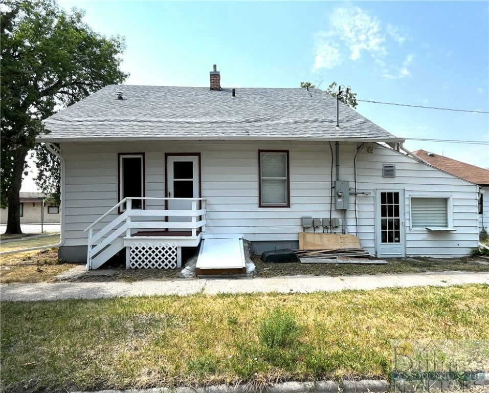 Property Photo:  219 E 1st Street  MT 59044 