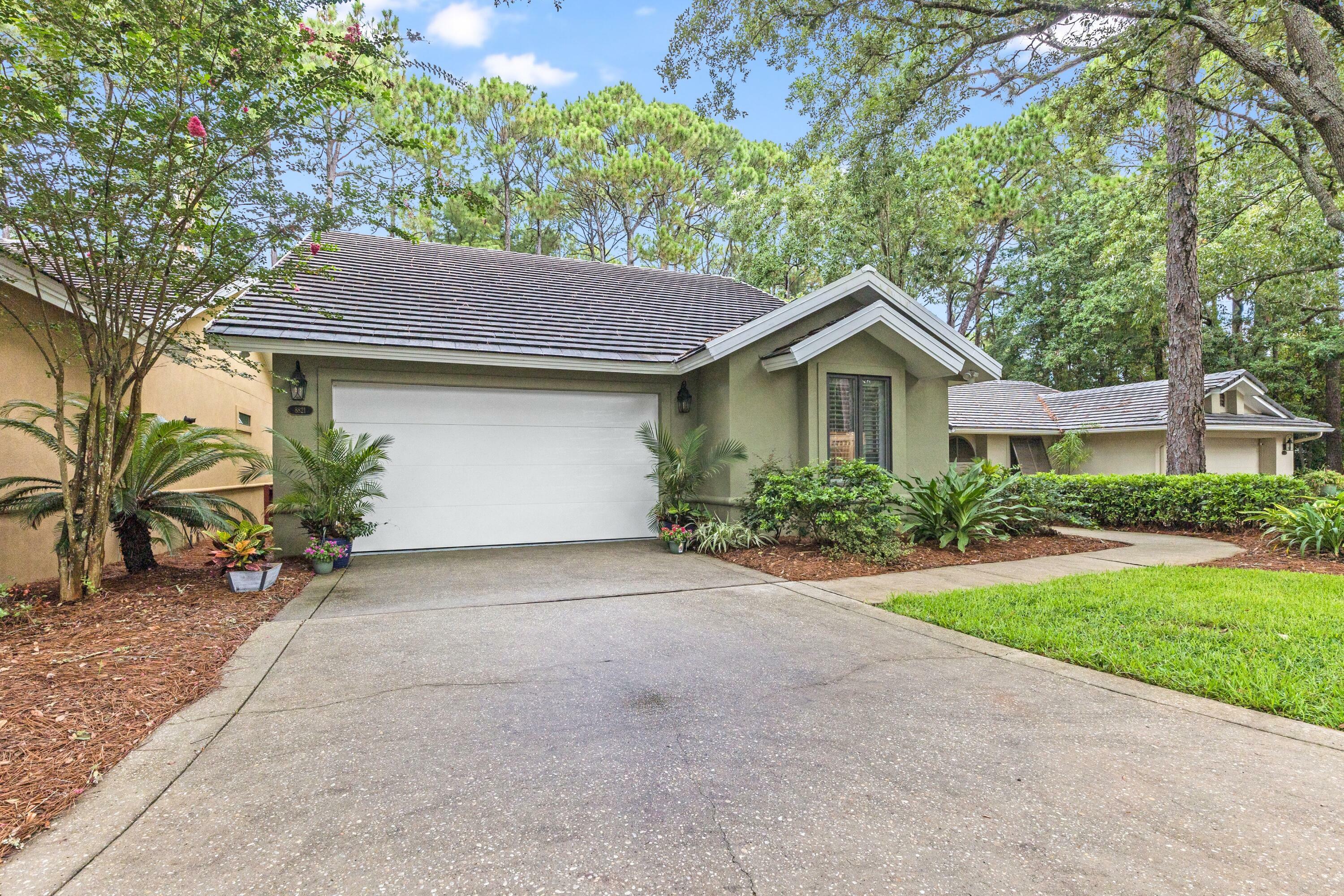 Property Photo:  8821 St Andrews Drive  FL 32550 