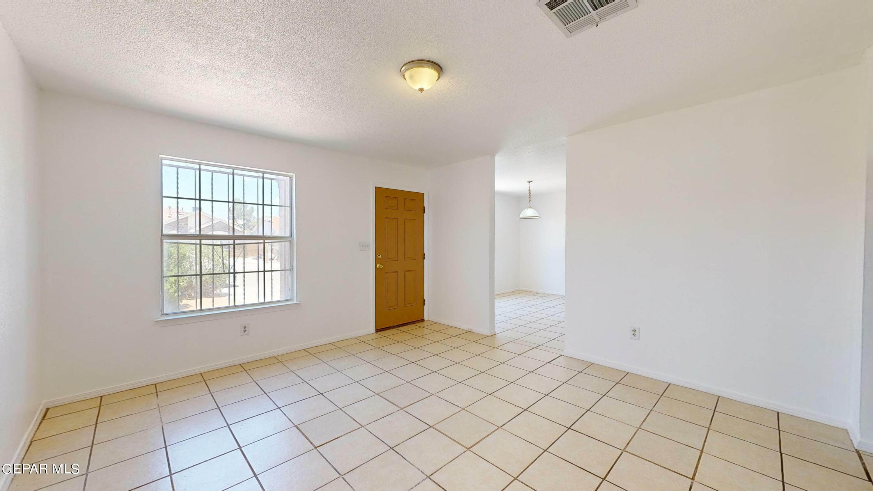 Property Photo:  2208 Tierra Bonita Way  TX 79938 