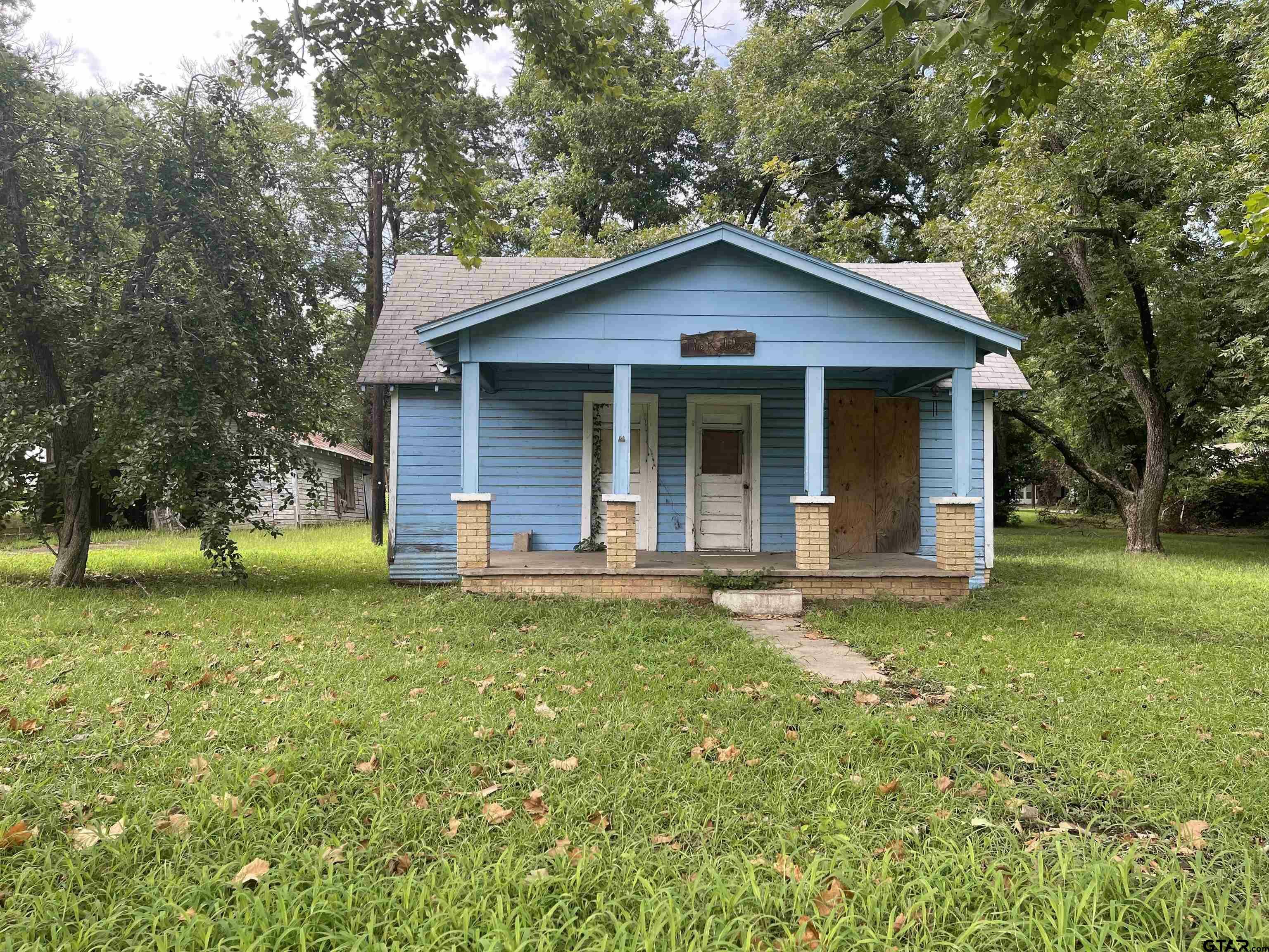 Property Photo:  000 Morris Avenue  TX 75783 