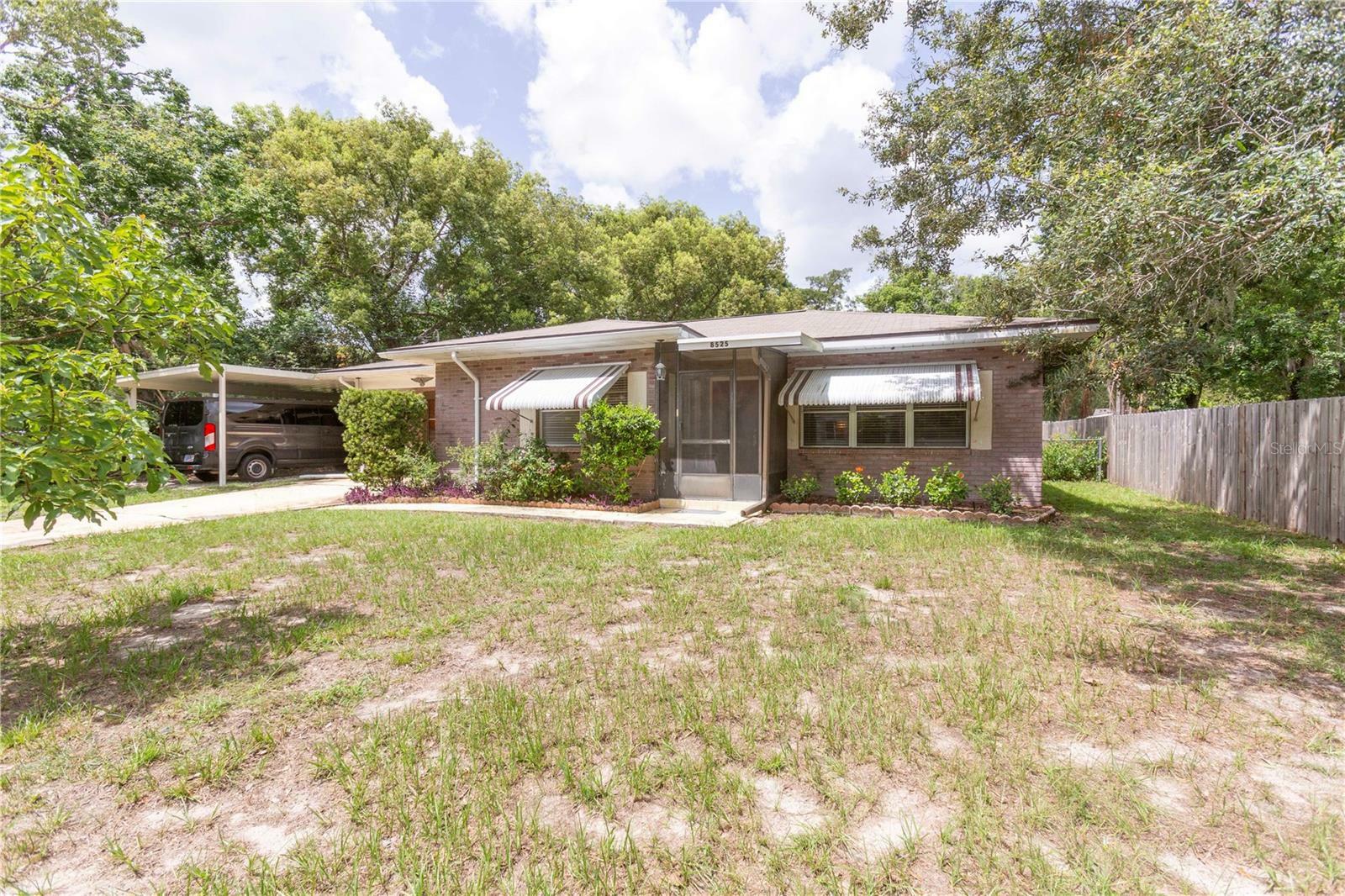 Property Photo:  8525 Cameo Drive  FL 34654 