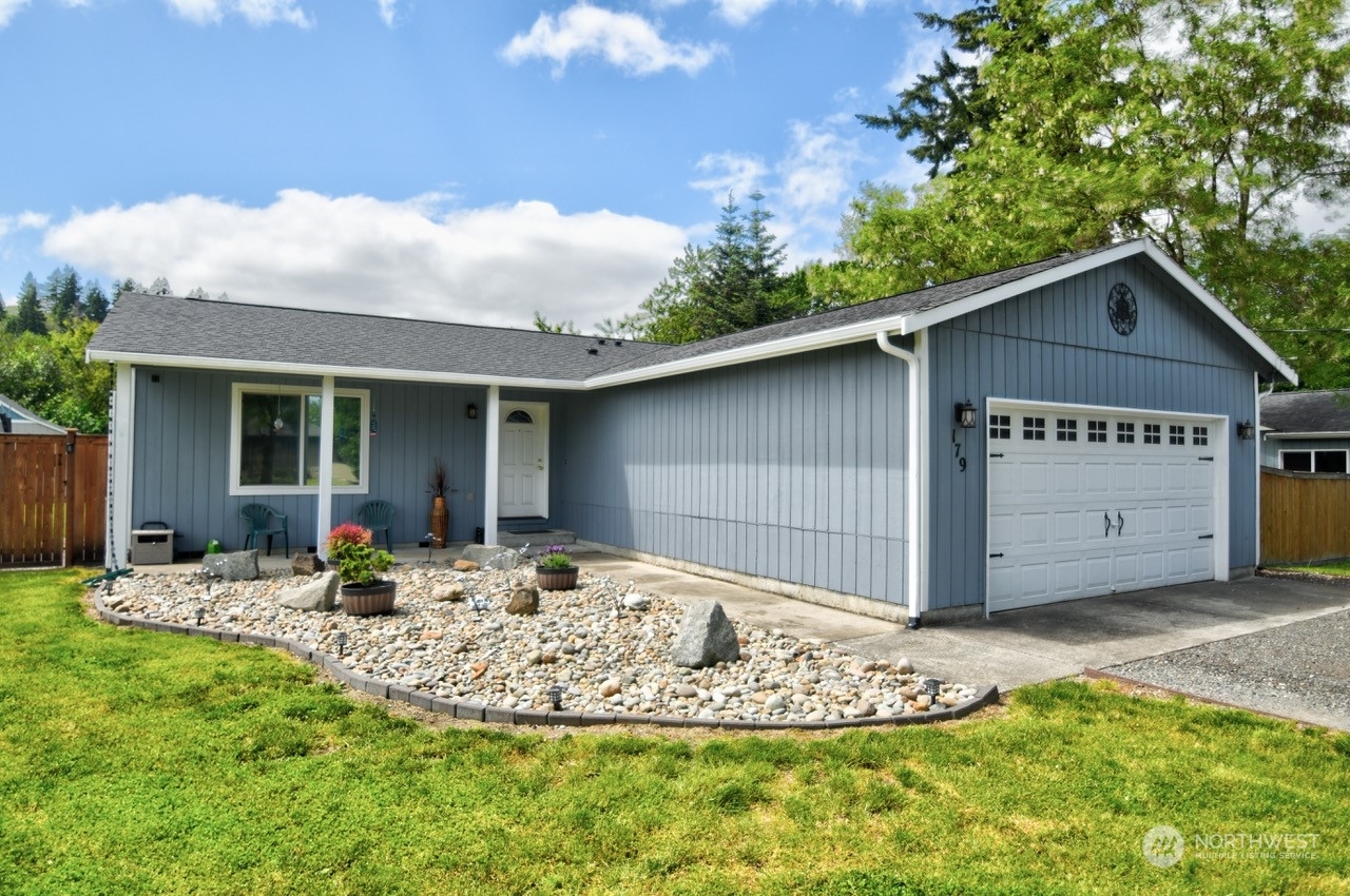 Property Photo:  179 McClellan Street SE  WA 98589 