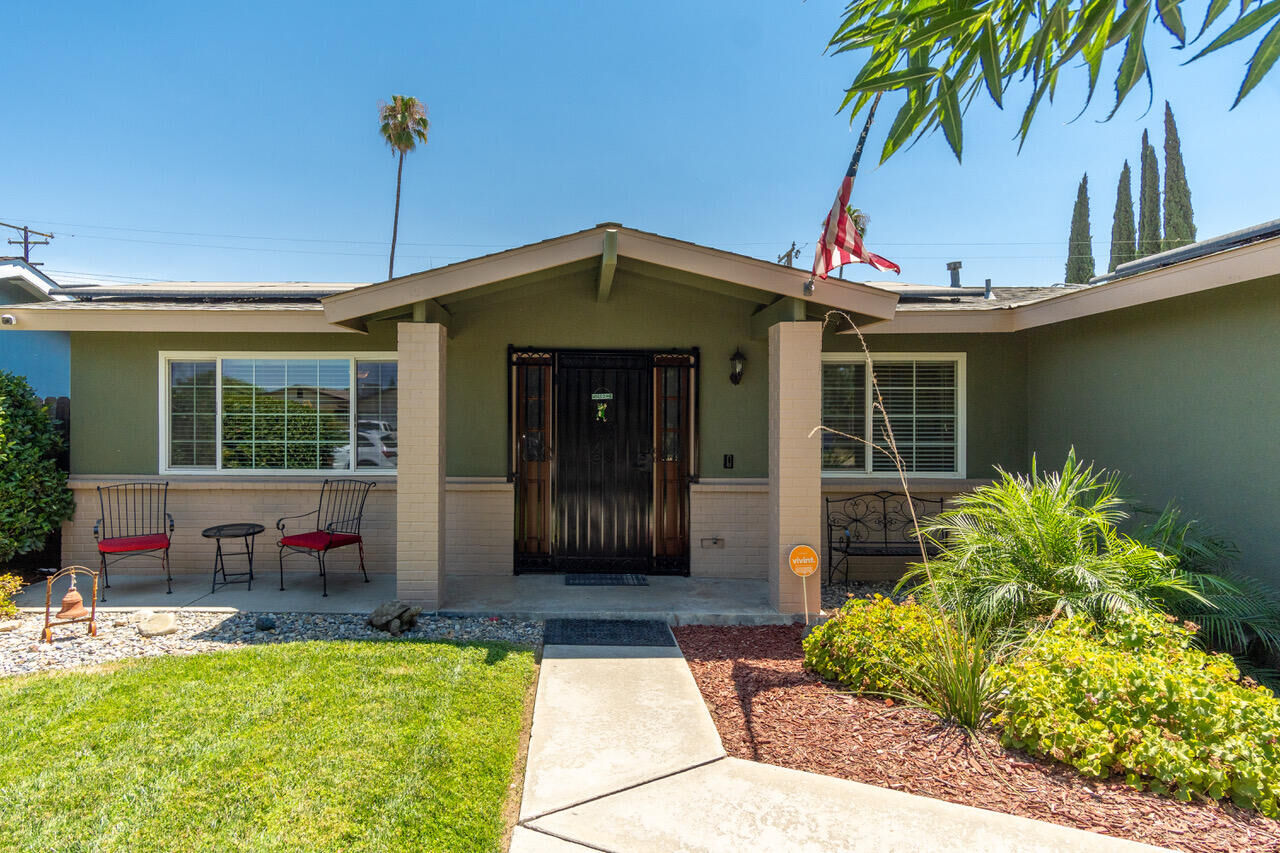 Property Photo:  1508 Lowery Street  CA 93257 