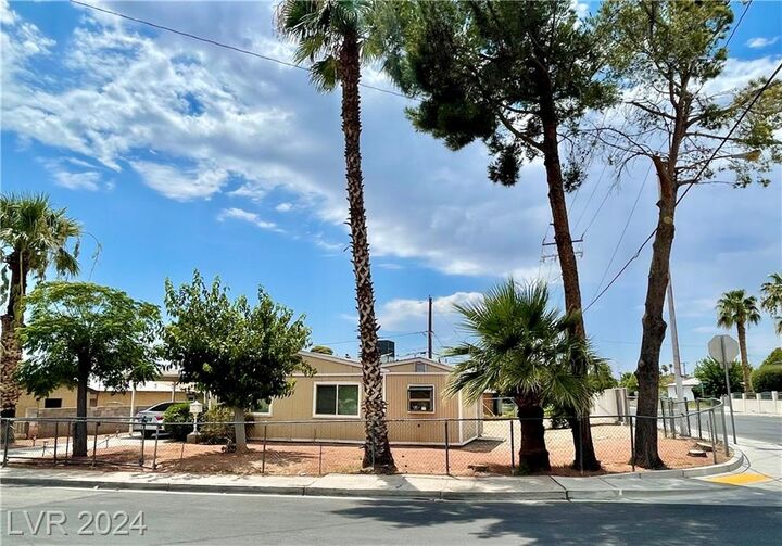 517 Miller Avenue  North Las Vegas NV 89030 photo