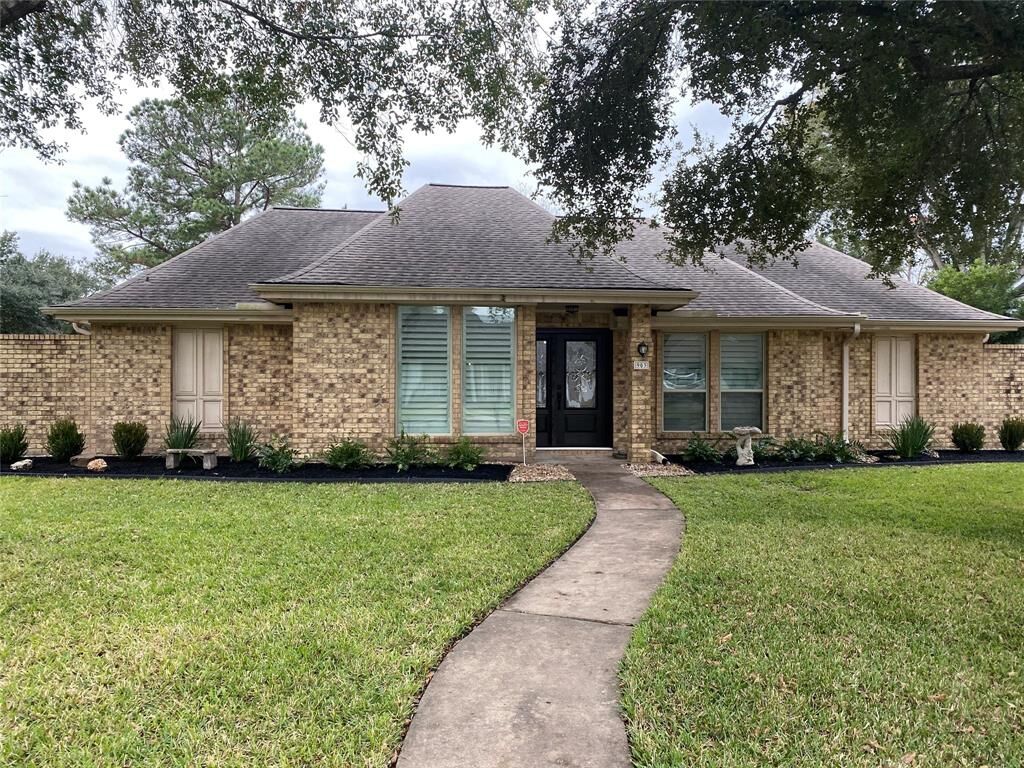 Property Photo:  903 Eva Lane  TX 77493 