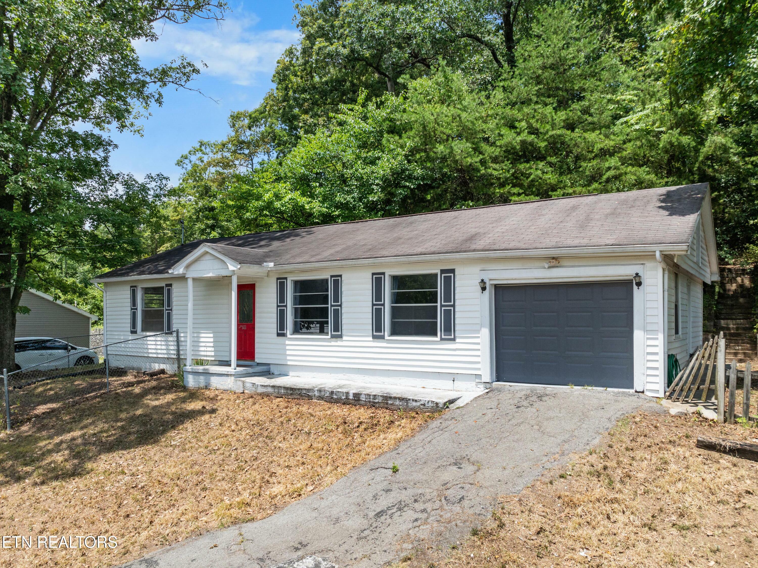 Property Photo:  1613 Dutch Valley Drive  TN 37918 