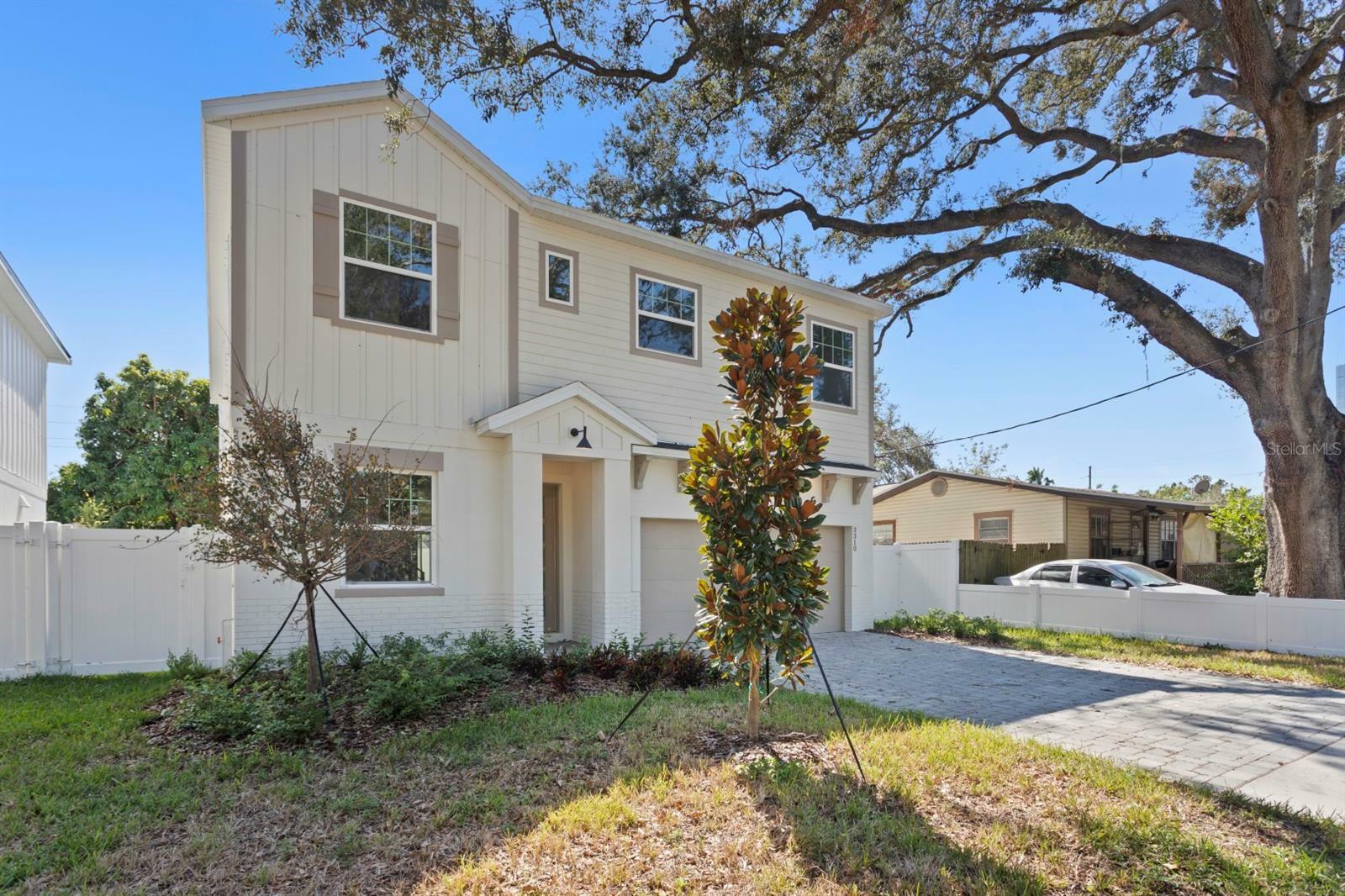 Property Photo:  3310 W Arch Street  FL 33607 