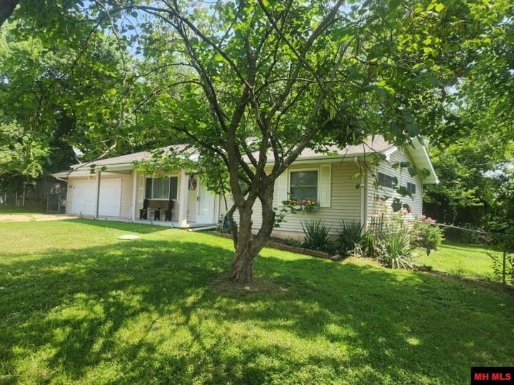 25 Su Lane  Mountain Home AR 72653 photo