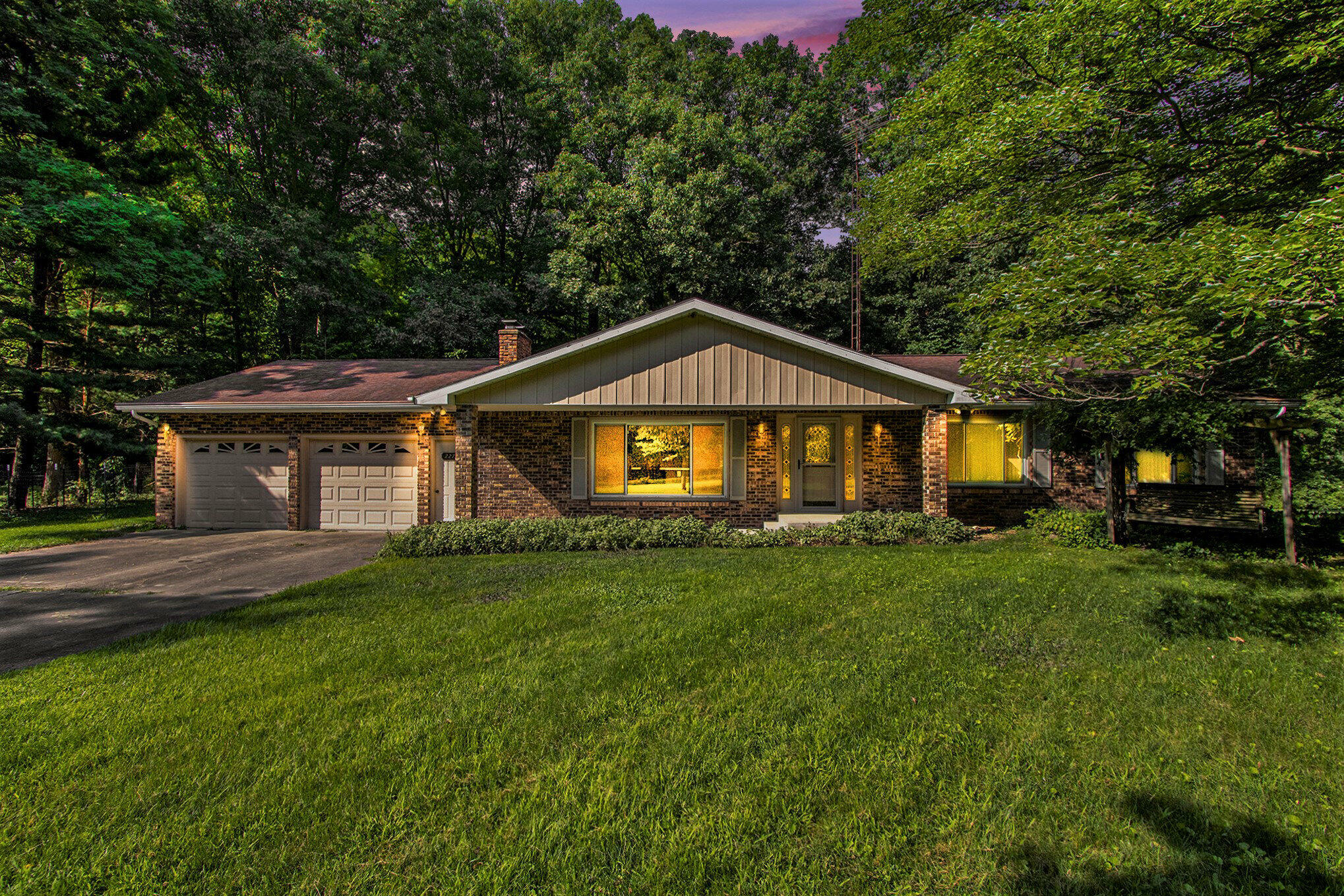 Property Photo:  2271 Thunderbird Drive  MI 49120 