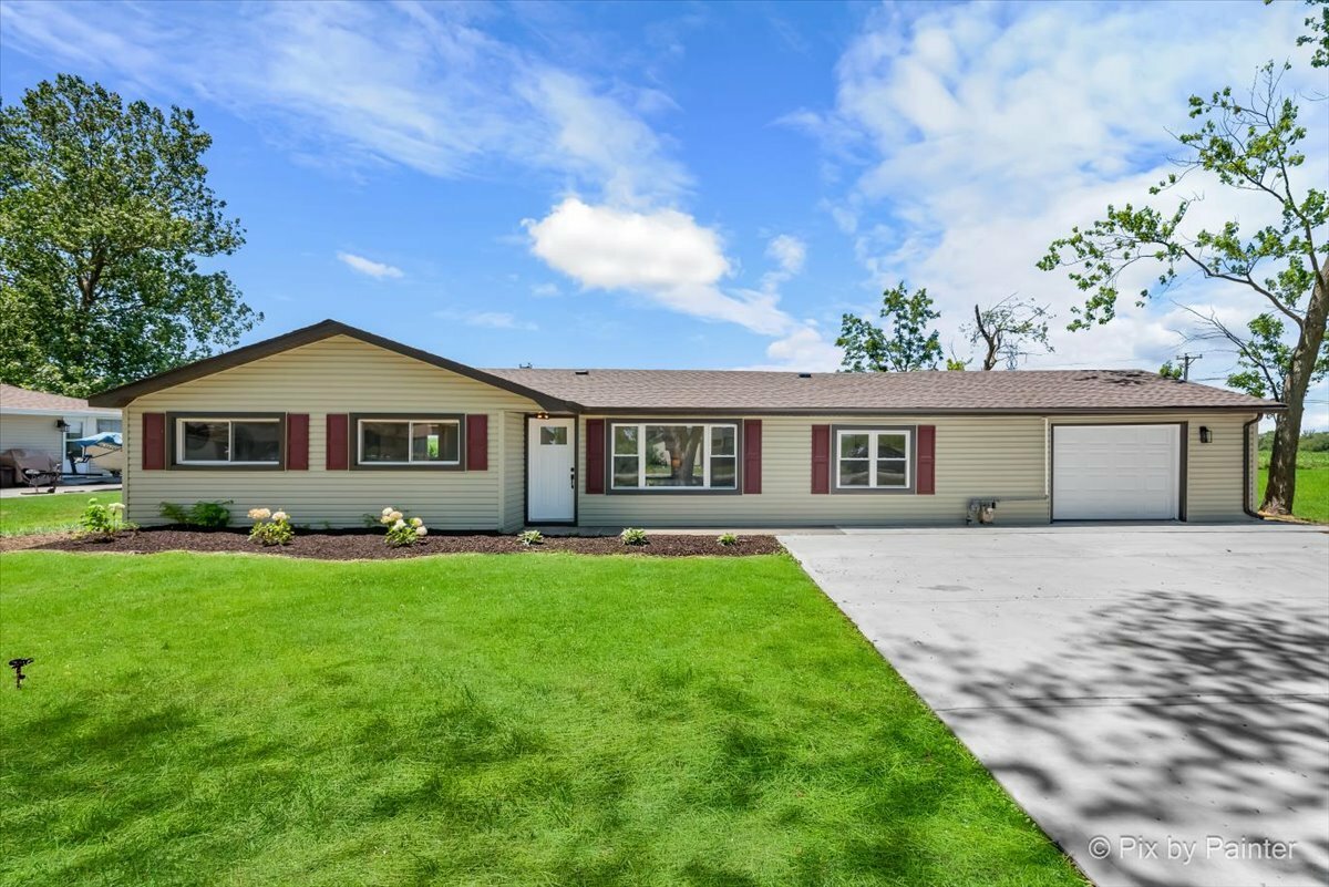 Property Photo: 25304 S Sangamon Avenue IL 60417
