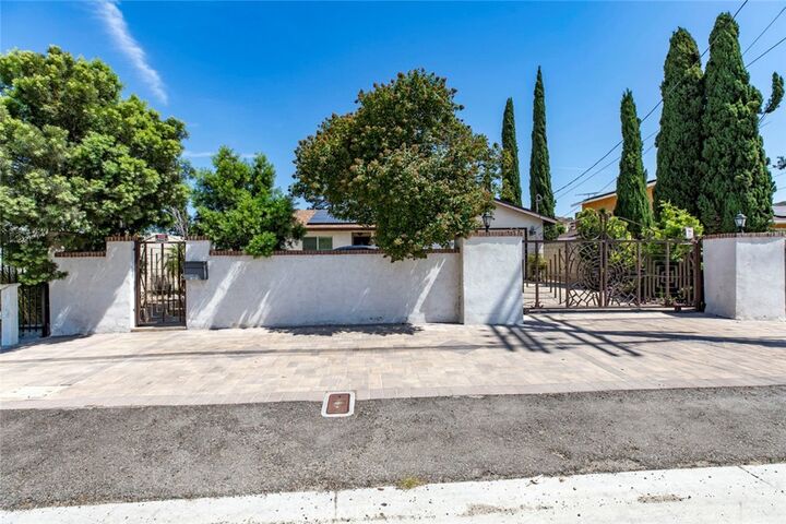 Property Photo: 10829 Penrose Street CA 91352
