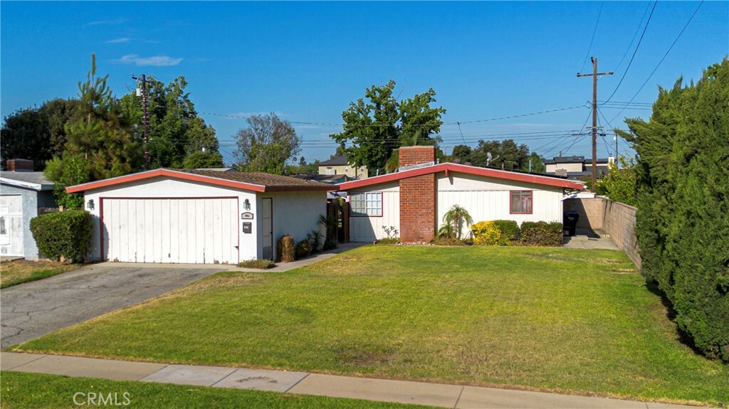 Property Photo:  936 N Lyman Avenue  CA 91724 