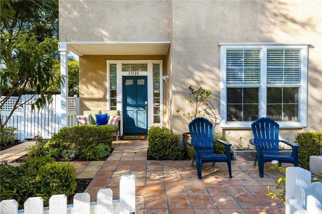 Property Photo: 13124 Arborwalk Lane CA 92782