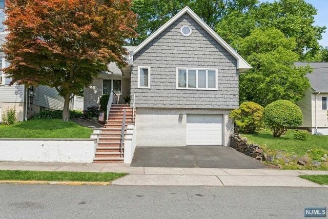 Property Photo:  753 Florence Place  NJ 07010 