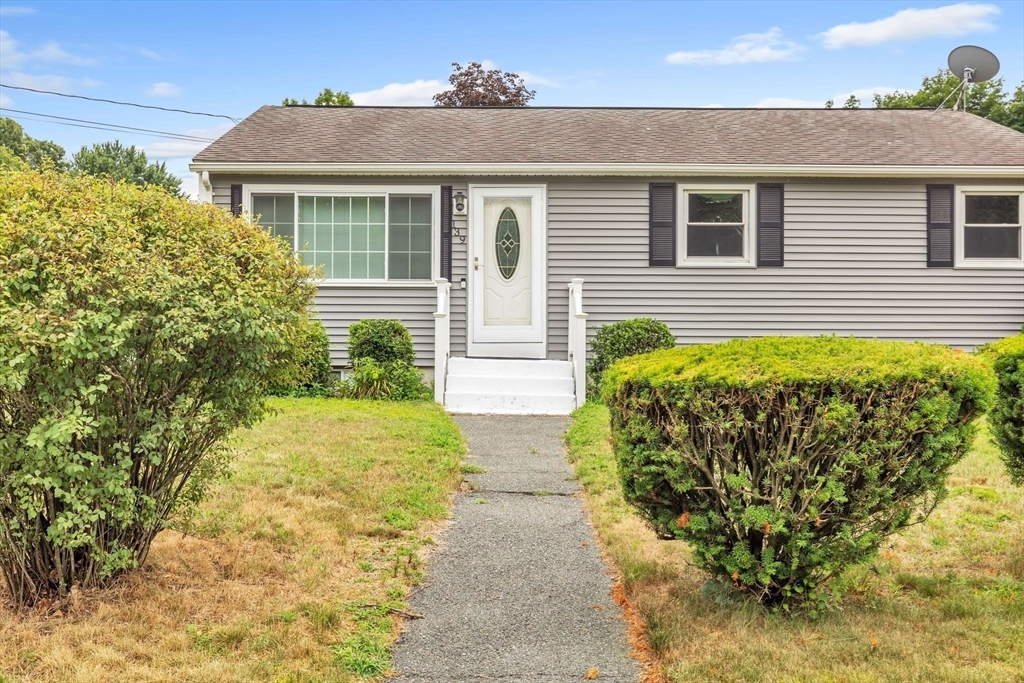 Property Photo: 139 Prouty St MA 01119