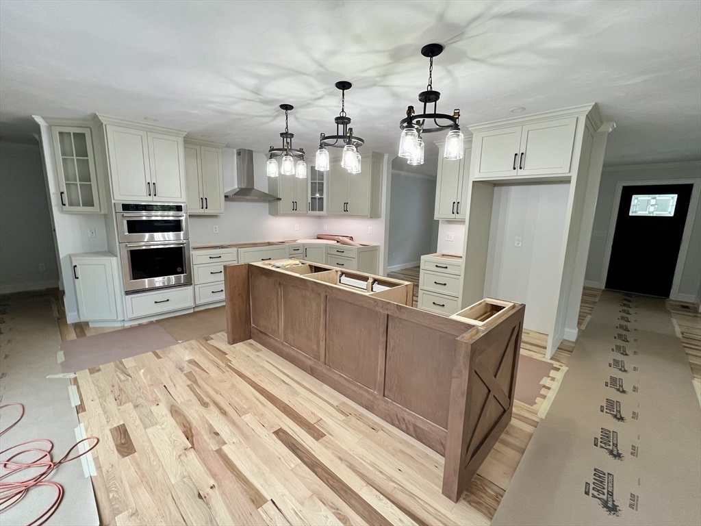 Property Photo:  548 Haynes St  MA 01566 