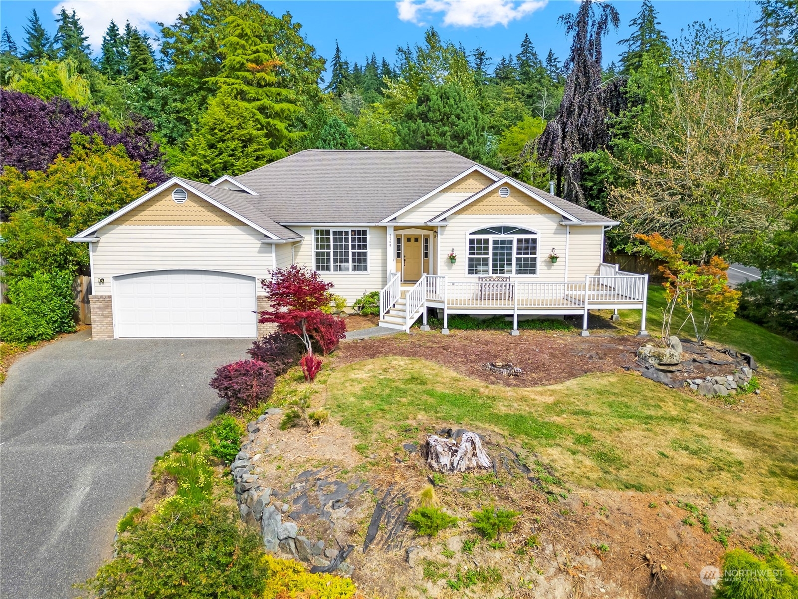 3760 E 16th Place  Bellingham WA 98226 photo