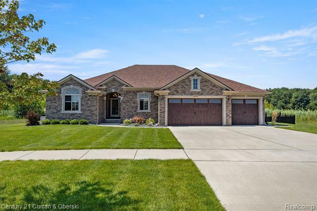 Property Photo:  6816 Pintail Road  MI 48023 