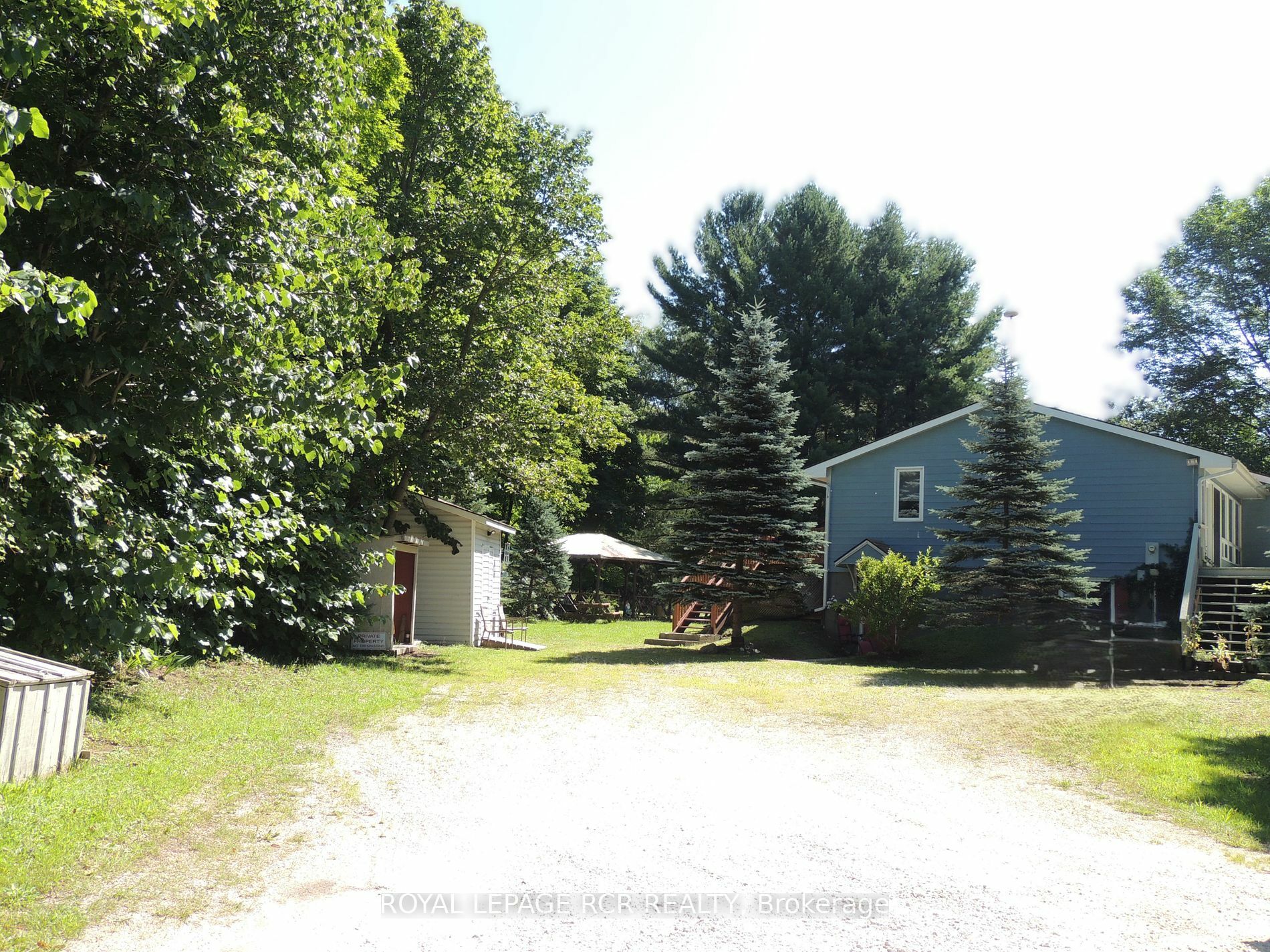 Property Photo:  167 Stanley Dr  ON N0C 1E0 