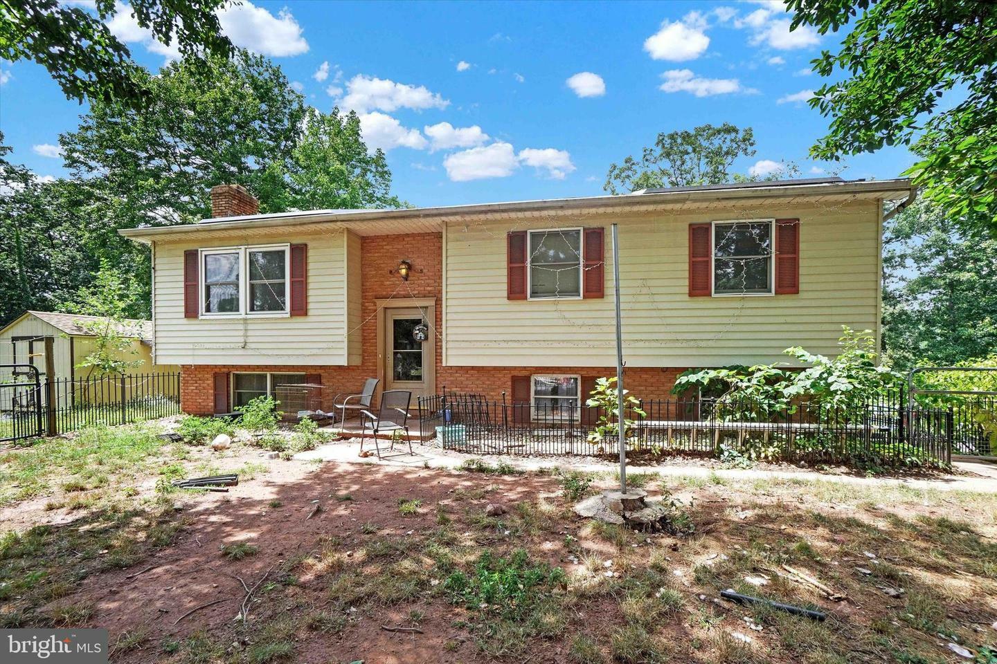 Property Photo:  1695 Erney Road  PA 17315 