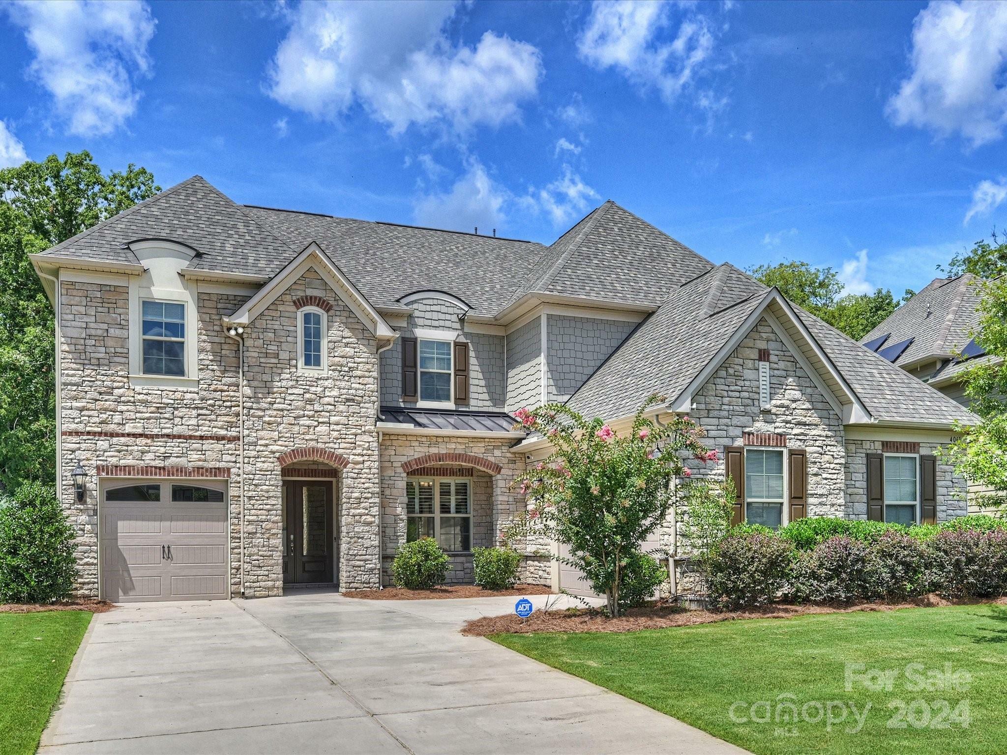 Property Photo: 4061 Wiltshire Lane SC 29707