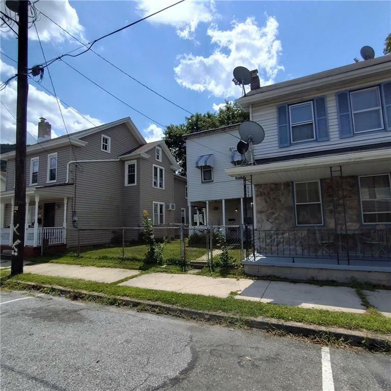 Property Photo:  412 -416 White Street  PA 18235 