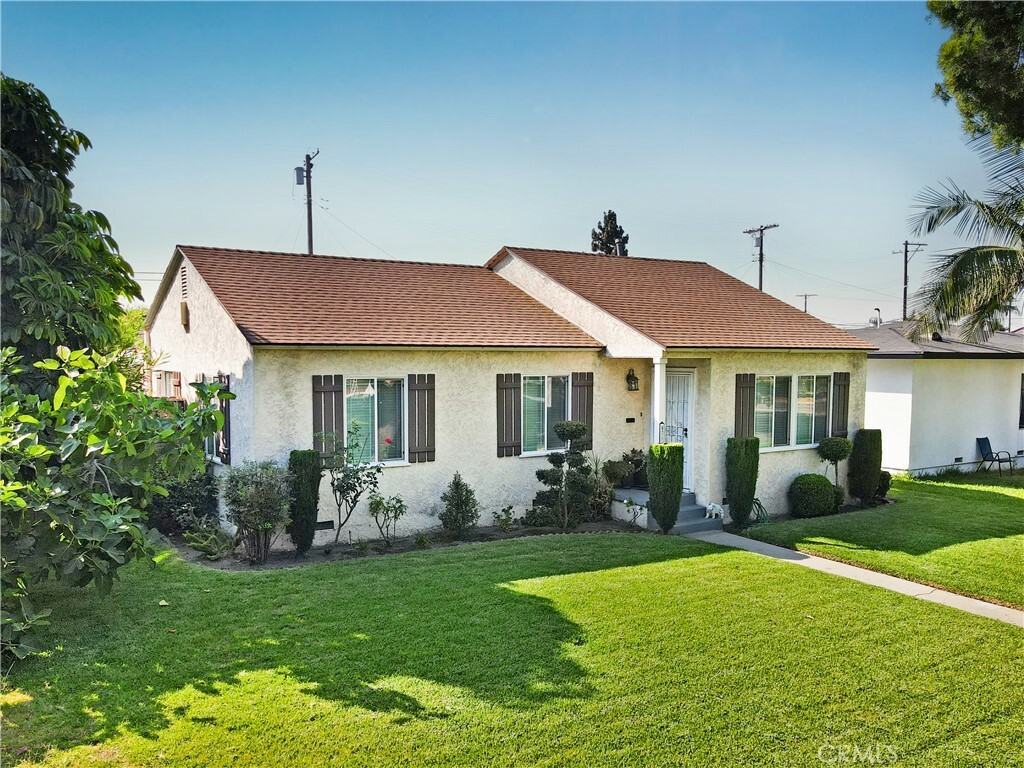 Property Photo: 9714 Paramount Boulevard CA 90240