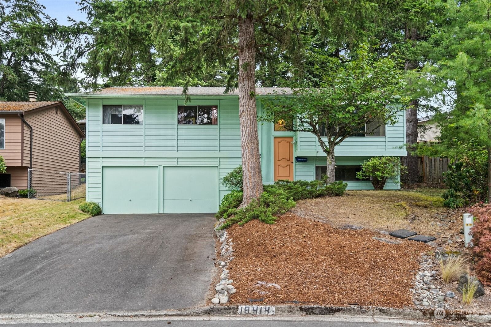 Property Photo:  18414 127th Avenue SE  WA 98058 