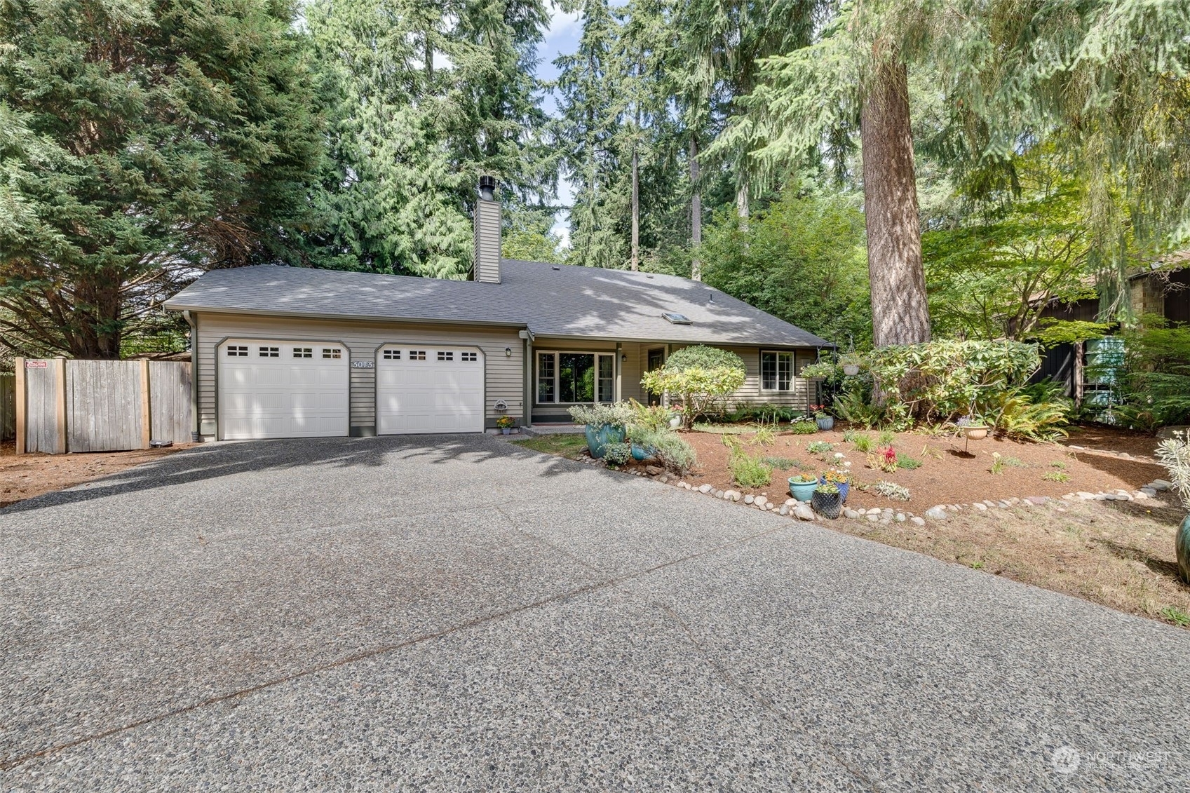 Property Photo:  3013 164th Place SE  WA 98012 