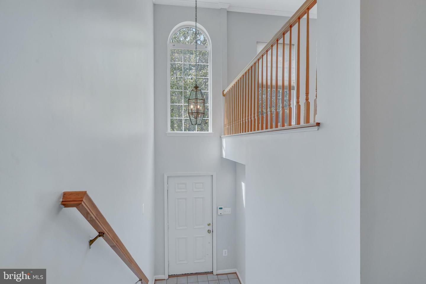 Property Photo:  13214 Maple Creek Lane  VA 20120 