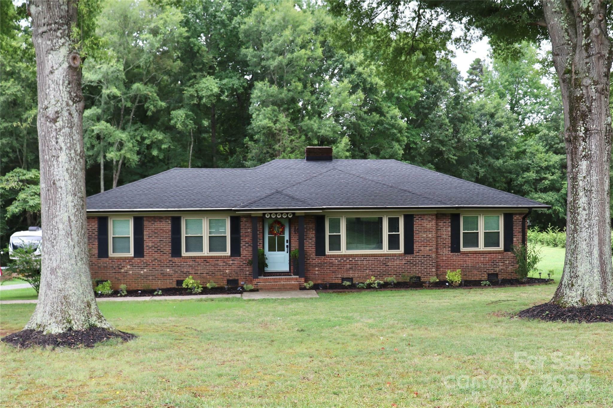 Property Photo:  13002 Mayes Road  NC 28078 