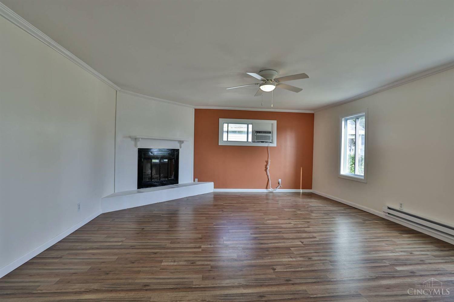 Property Photo:  406 E Main Street  OH 45154 